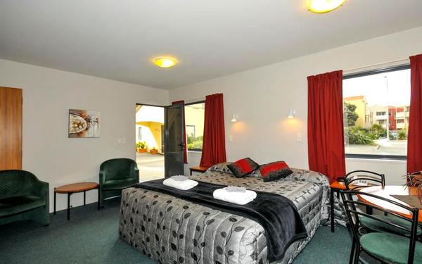 Motel leasehold interest (business) for sale in Wellington NZ with Qualmark enviro bronze rating and award