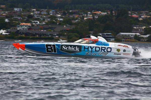 'Schick Hydro' at Taupo.