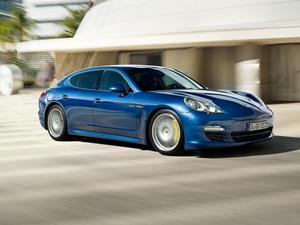 Porsche Panamera S Hybrid, This new model will be available in New Zealand from late August 2011.