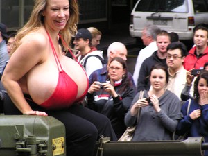 Boobs on Bikes 2009