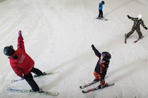 Ski and Board School at Snowplanet