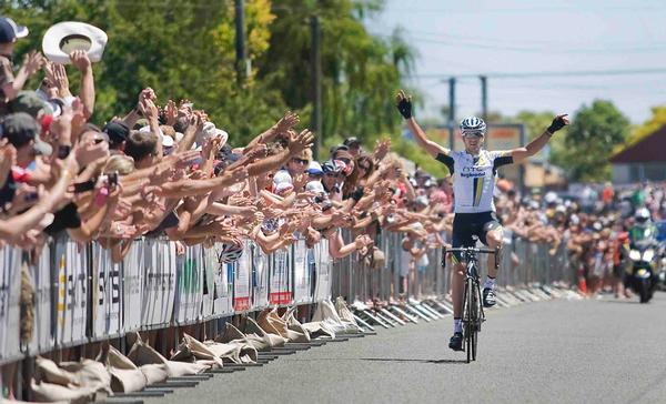 Hayden Roulston kicks off a 2011 pro tour season that he hopes will bring significant results with the Tour of Oman that starts tomorrow (Tuesday 15 February). 