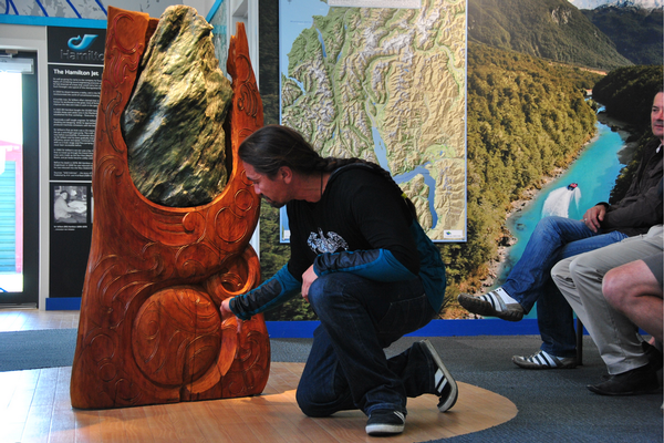 James York Ngai Tahu Carver with Manatu.