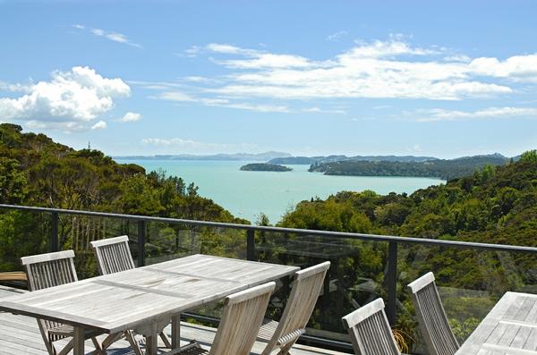 Bay of Islands Lodge