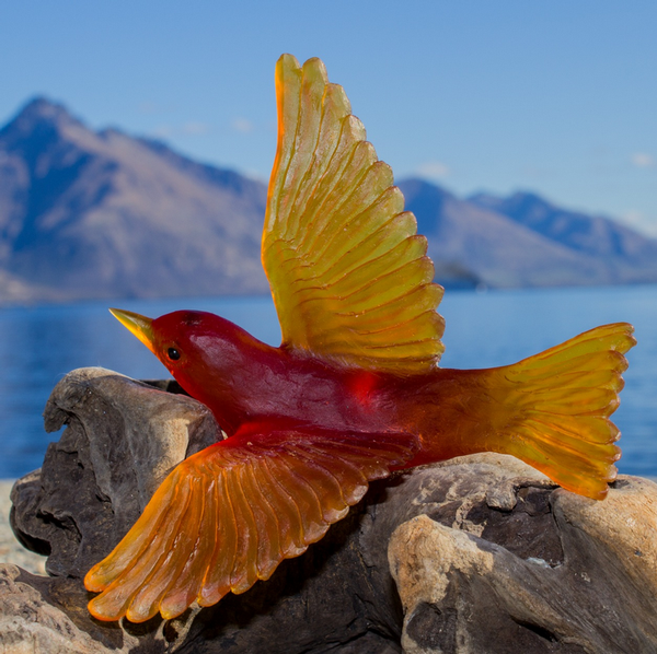 A beautiful Silvereye (Waxeye) bird made by Lukeke Design is available at Vesta.