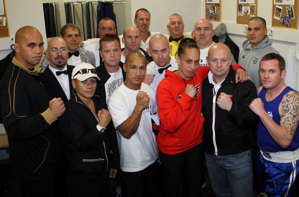 A group of panel beaters and insurance assessors faced off the boxing ring on Saturday night (22 May 2010) to raise funds for the Breast Cancer Research Trust,