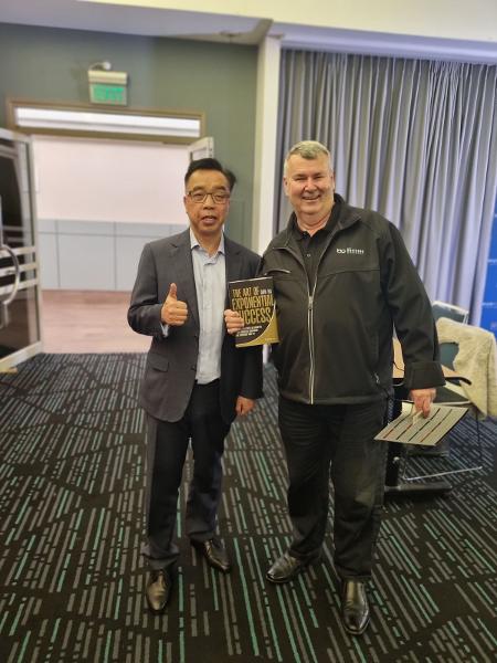 Left: Don Ha Right: NZ Business Connect CEO Phillip Quay