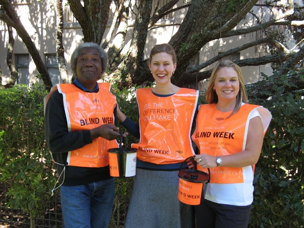 Blind Week volunteer collectors