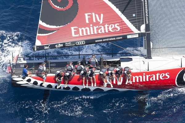 Only one point separates first and second &#8211; Artemis and Emirates Team New Zealand 