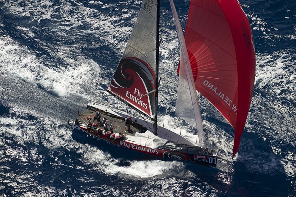 Only one point separates first and second &#8211; Artemis and Emirates Team New Zealand 