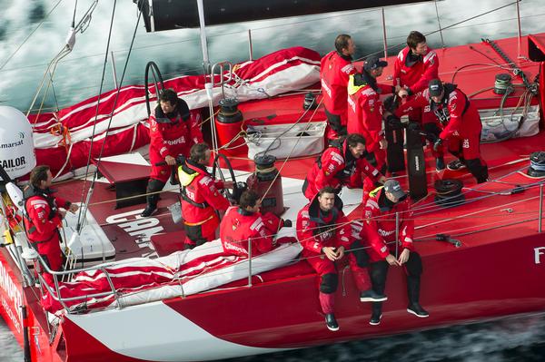 CAMPER with Emirates Team New Zealand