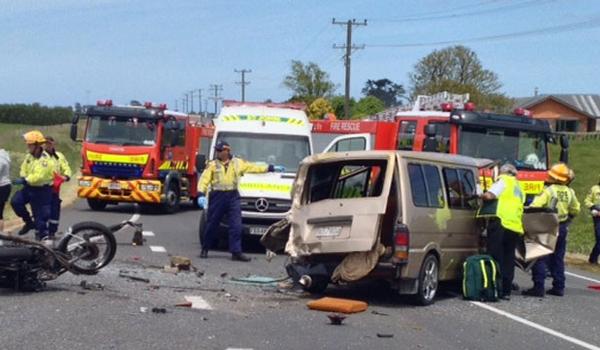 Big Crash: Taranaki Three Dead