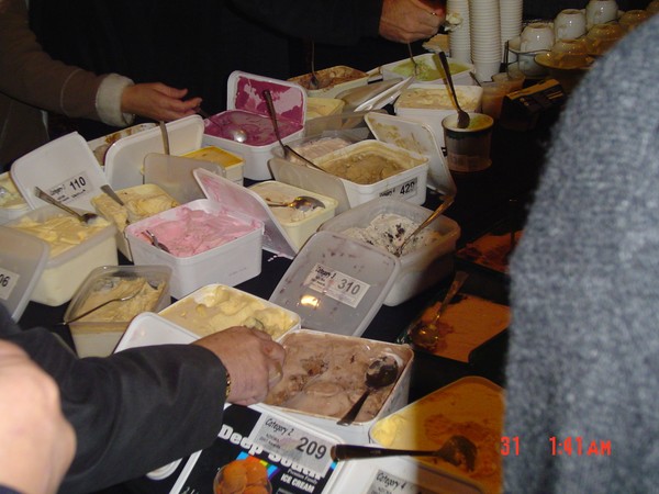 A selection of Ice Cream Awards entries being sampled by attendees during the 2007 NZICMA Annual Conference in Rotorua