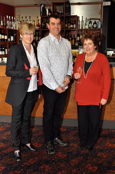 Lois Daish has been elected a Life Member of the New Zealand Guild of Food Writers. 