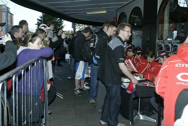  Rally New Zealand fans are expected to flock to the driver autograph signing sessions at SKYCITY Auckland from 2-4.30pm, Sunday 2 May.