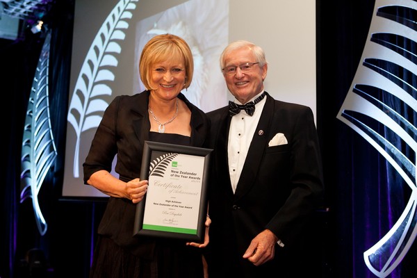 Kiwibank New Zealander of the Year Award