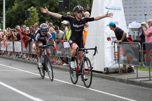 Trotman and Napier win Benchmark Homes Festival of Cycling criteriums ...