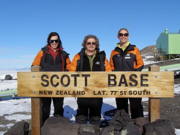  Left to right: UC researchers Charlotte Austin, Bill Davison and Sarah Coxon at Scott Base