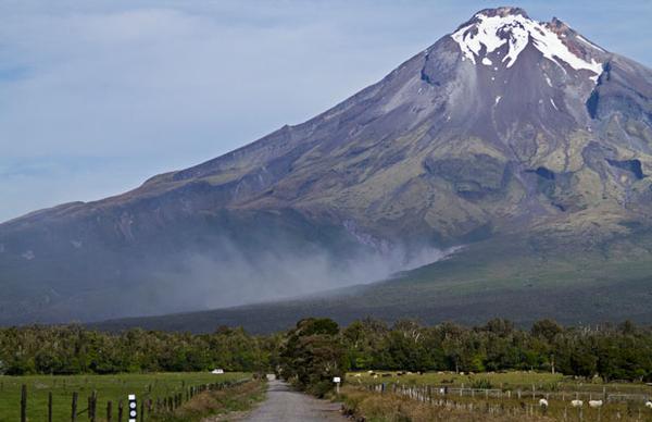 Yesterdays big landslip on Mount Taranaki