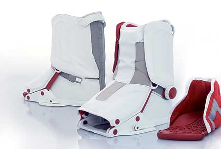 Winning design Lucid, the wakeboard boot designed by Julian Schloemer.