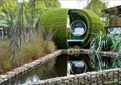 Ben Hoyle's gold award-winning garden at the 2009 Ellerslie International Flower Show, On the Dark Side of the Moon.