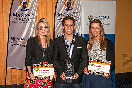 SIFE president Nick Gain and committee members with the award. 