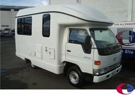 Toyota Dyna - Sleeps 3