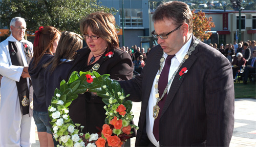 Mayor of Lower Hutt Ray Wallace attended three services during ANZAC Day, at the Petone Railway Station Flag Ceremony , Taita, the Hutt City Civic Service, and the Wainuiomata ceremony.